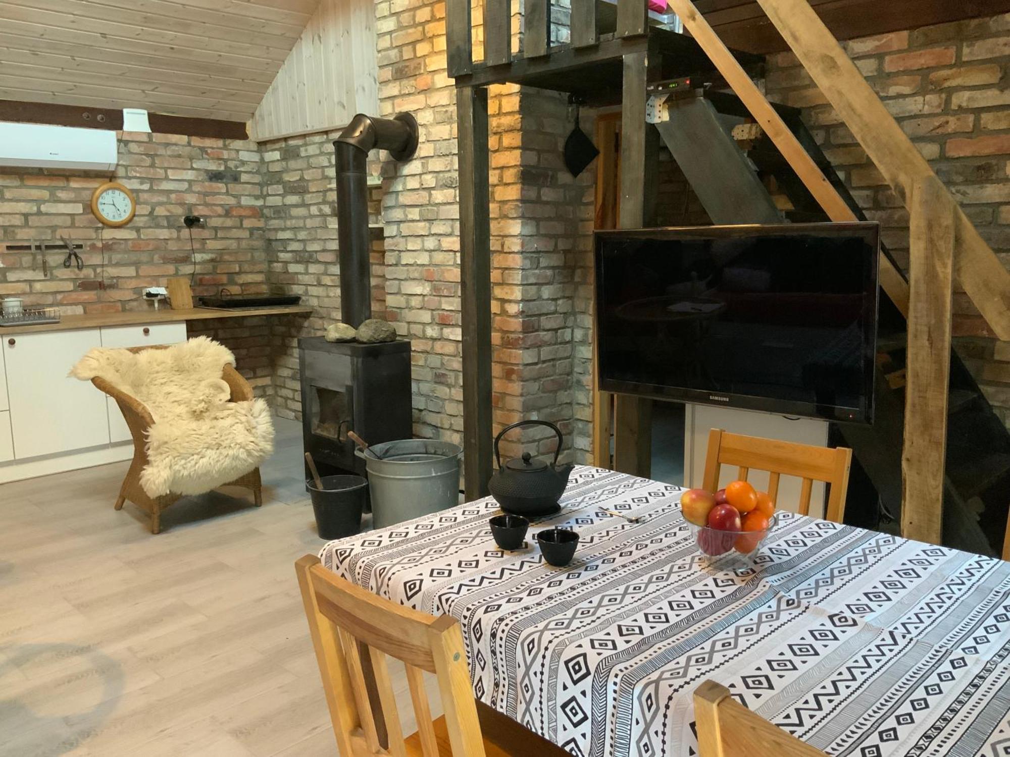 Dworek Swidwie, Gorny Apartament & Harcowka Tanowo 外观 照片
